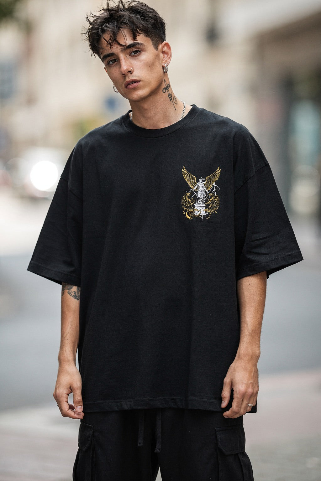 Unisex Oversize Klasik Heykel Kırık Tasarım Baskılı Tişört — Siyah