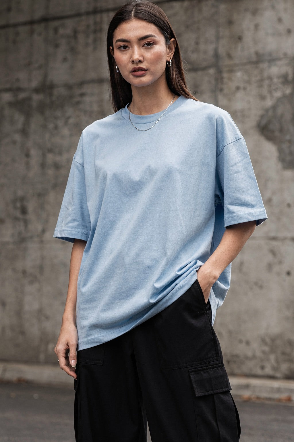 Kadın Oversize Rönesans Portresi Baskılı Tişört — Bebe mavisi