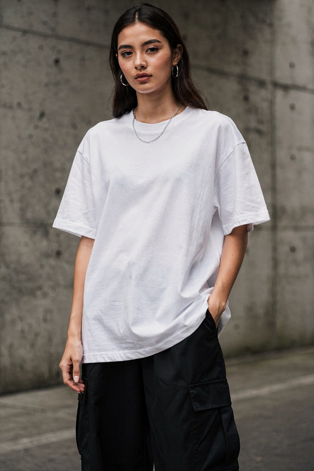 Kadın Oversize Rönesans Portresi Baskılı Tişört — Beyaz