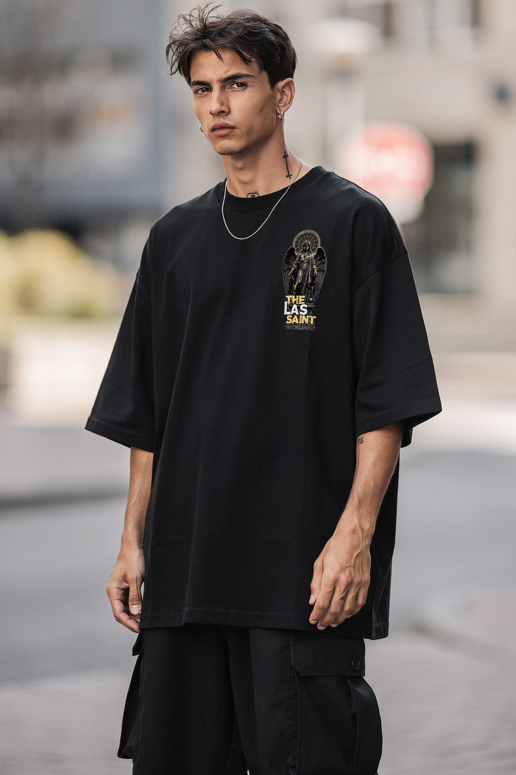 Unisex Oversize Karanlık Melek Baskılı Tişört — Siyah