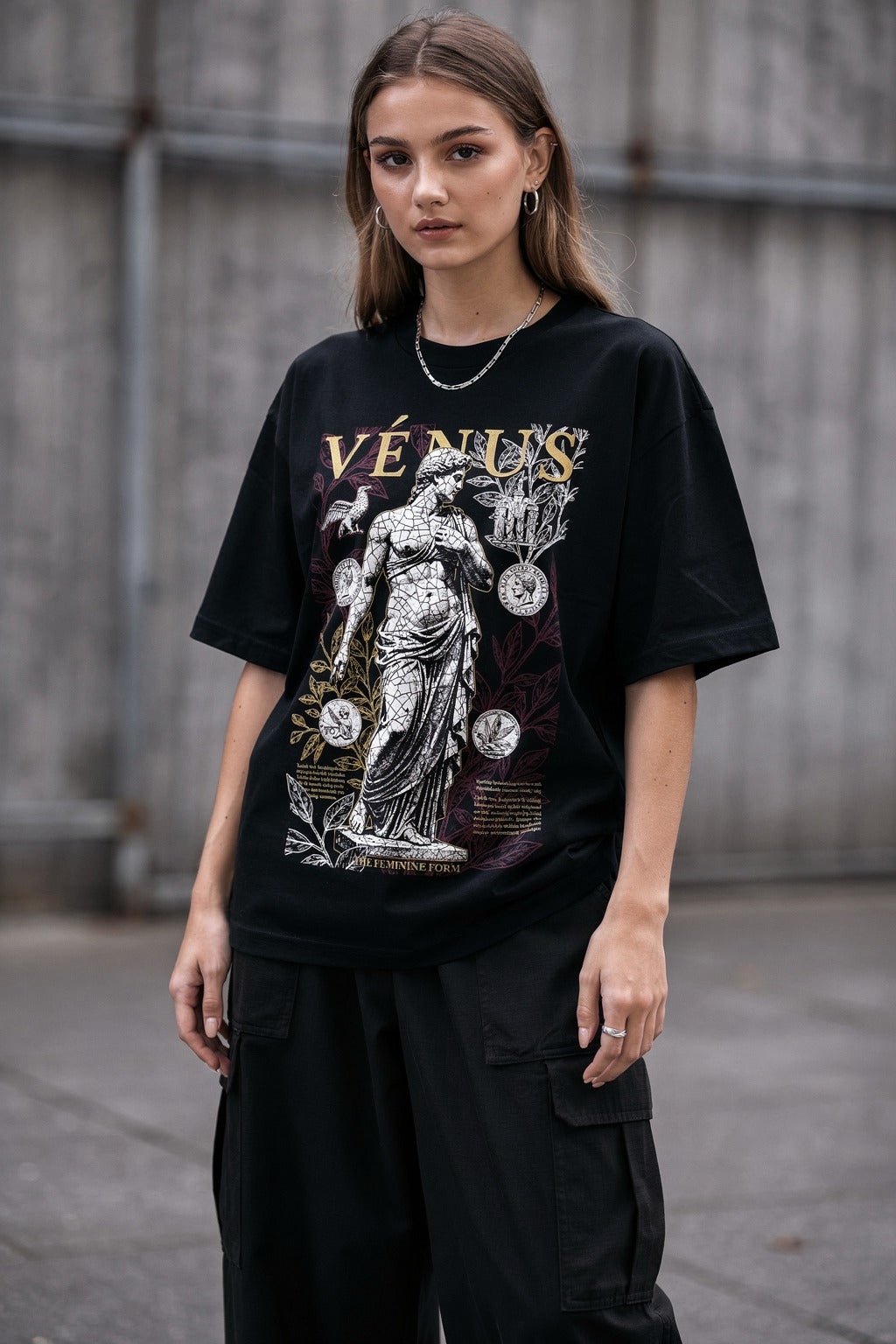 Kadın VÉNUS — The Feminine Form Baskılı Oversize Tişört — Siyah
